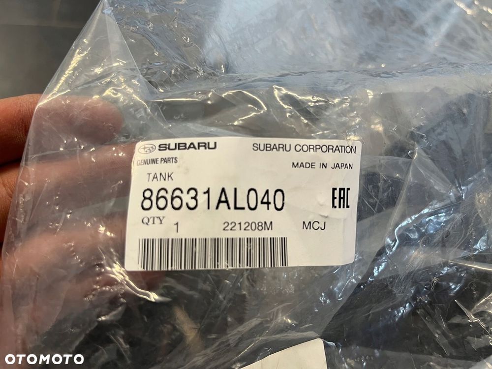 Zbiorniczek spryskiwaczy SUBARU LEGACY NOWY ORG - 5