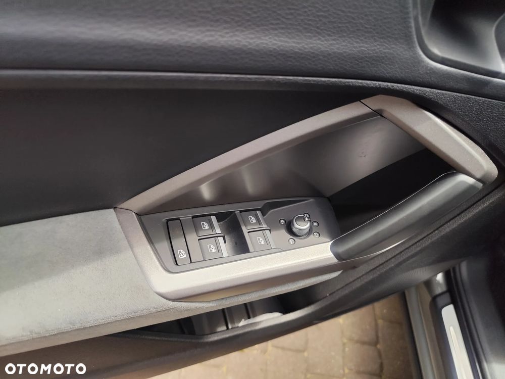 Audi Q3 Sportback 35 TFSI mHEV S-Line S tronic - 6