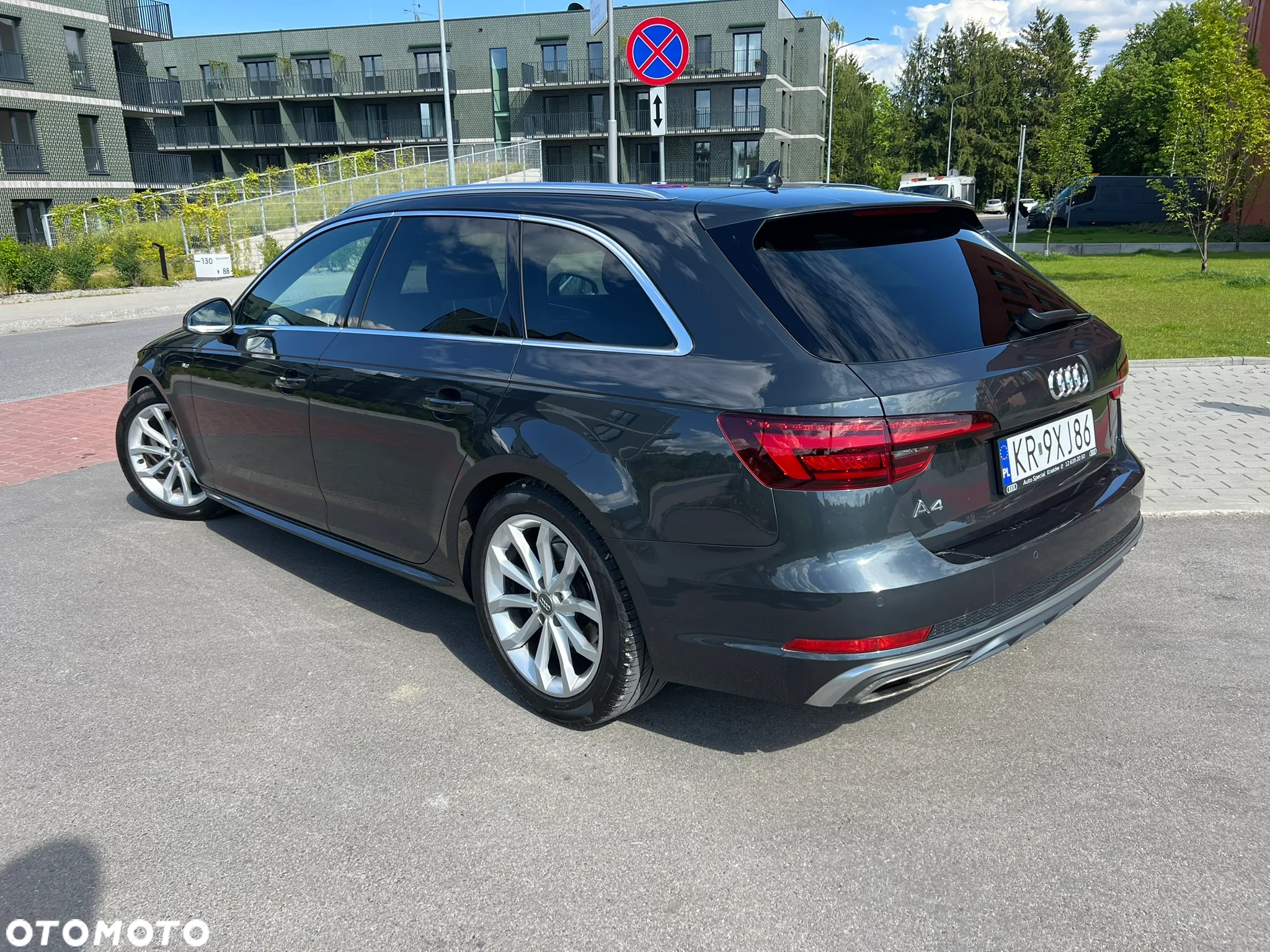 Audi A4 2.0 TFSI ultra Sport S tronic - 3
