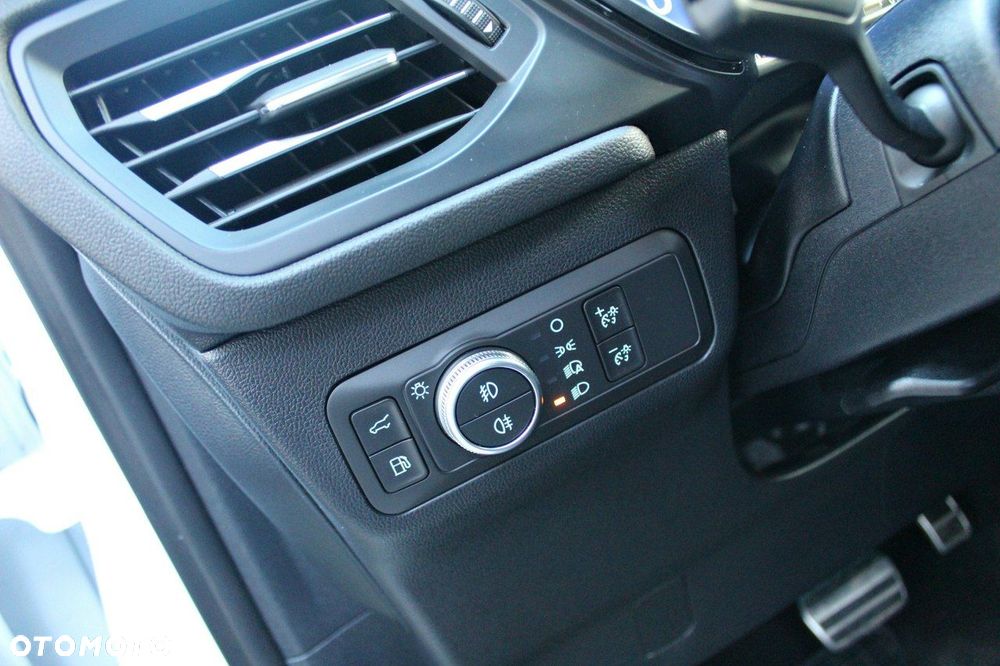 Ford Kuga 2.5 Duratec PHEV ST-LINE - 22