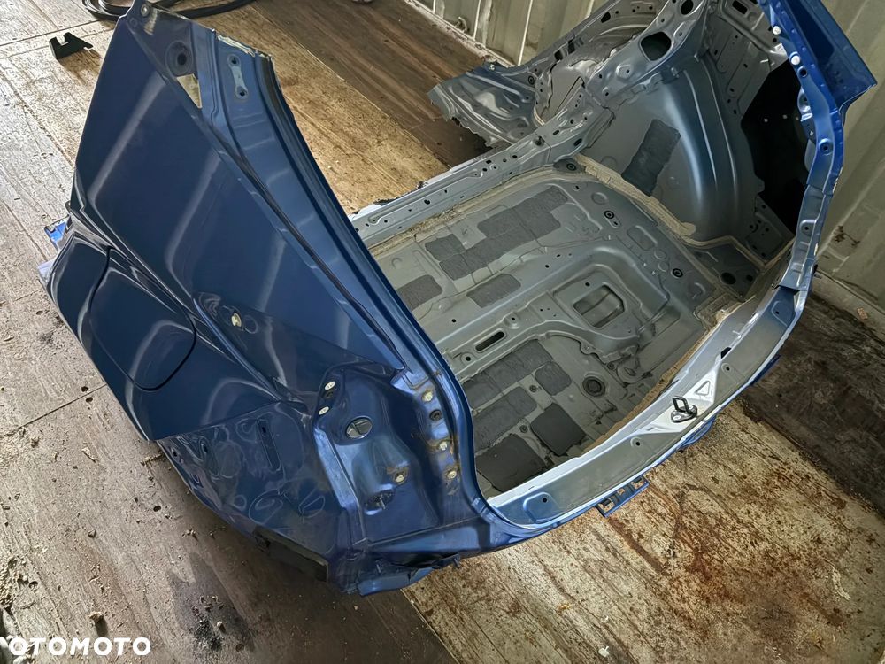 Toyota CHR CH-R Dupa Błotnik Pas tył tylni Cwiartka Fartuch Wanna - 3