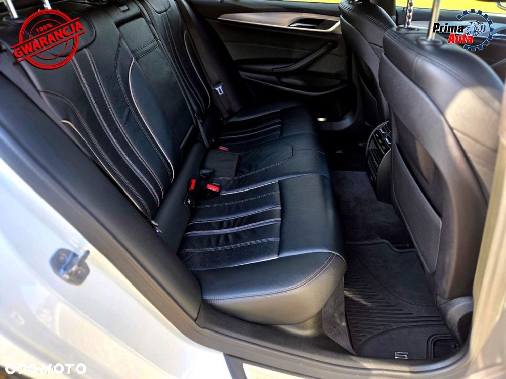 BMW Seria 5 520d M Sport sport - 33