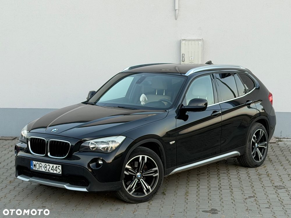 BMW X1 xDrive18d - 13