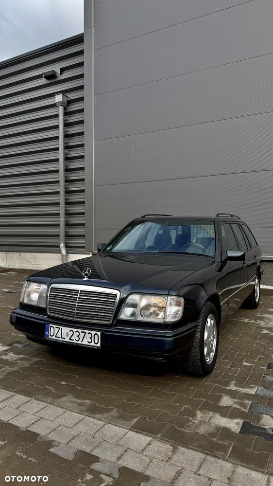 Mercedes-Benz W124 (1984-1993) - 1