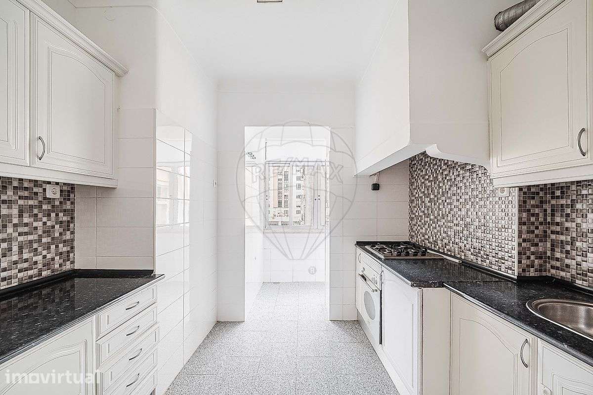 Apartamento T2 para arrendamento - Grande imagem: 2/33