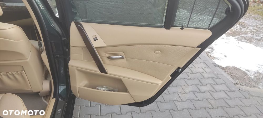 BMW Seria 5 - 29