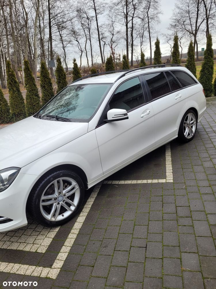 Mercedes-Benz Klasa C 180 7G-TRONIC - 4