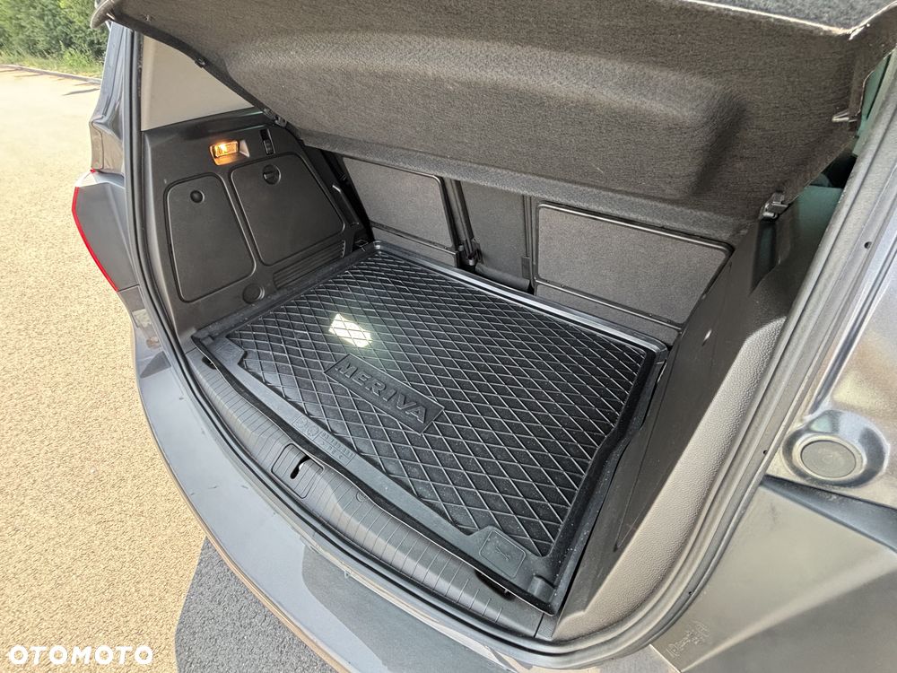 Opel Meriva - 12