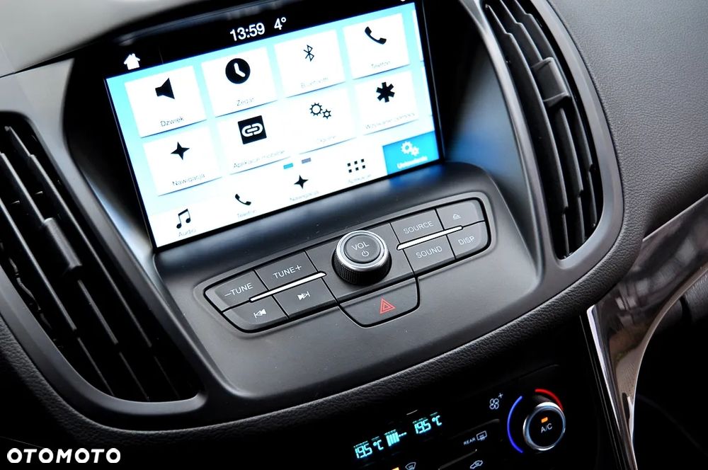 Ford Kuga 1.5 EcoBoost 2x4 ST-Line - 32