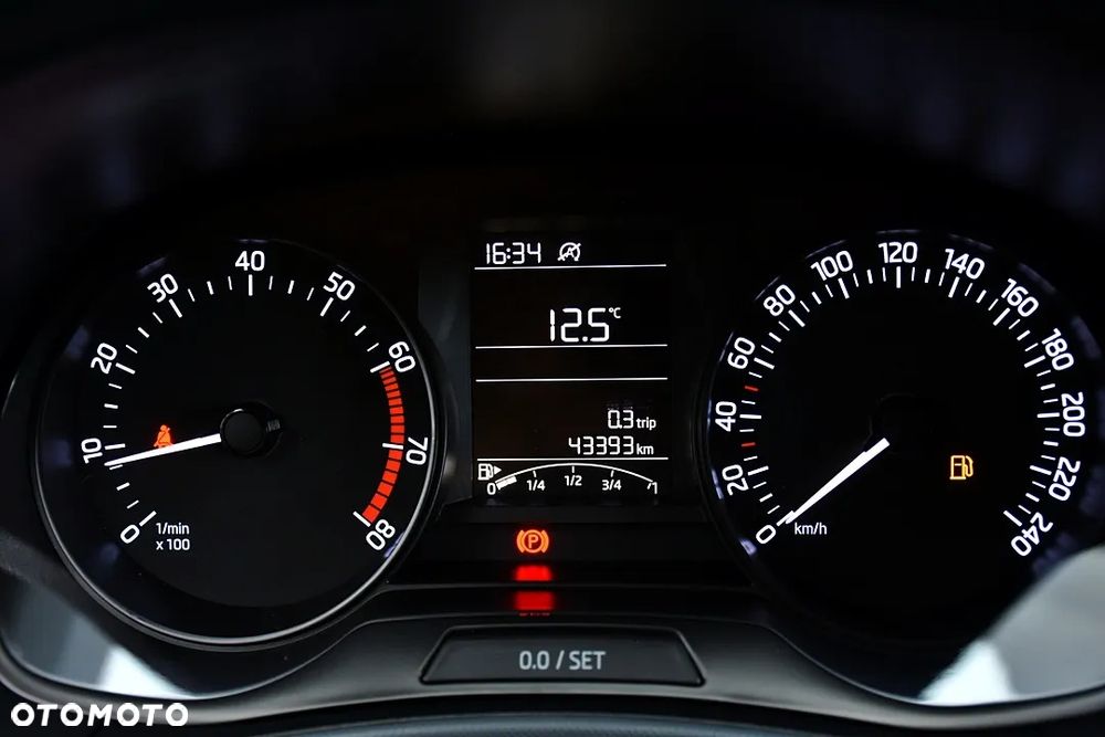 Skoda Fabia 1.0 Edition - 21