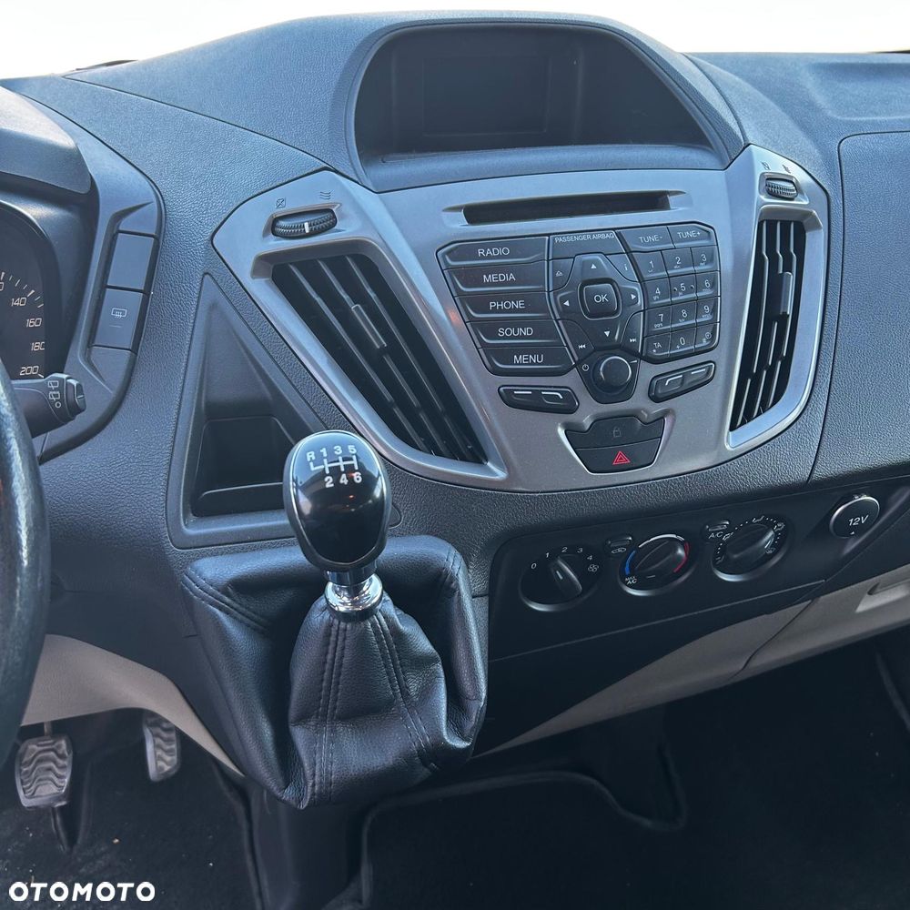 Ford Tourneo Custom 2.0 TDCi L1 Trend - 6