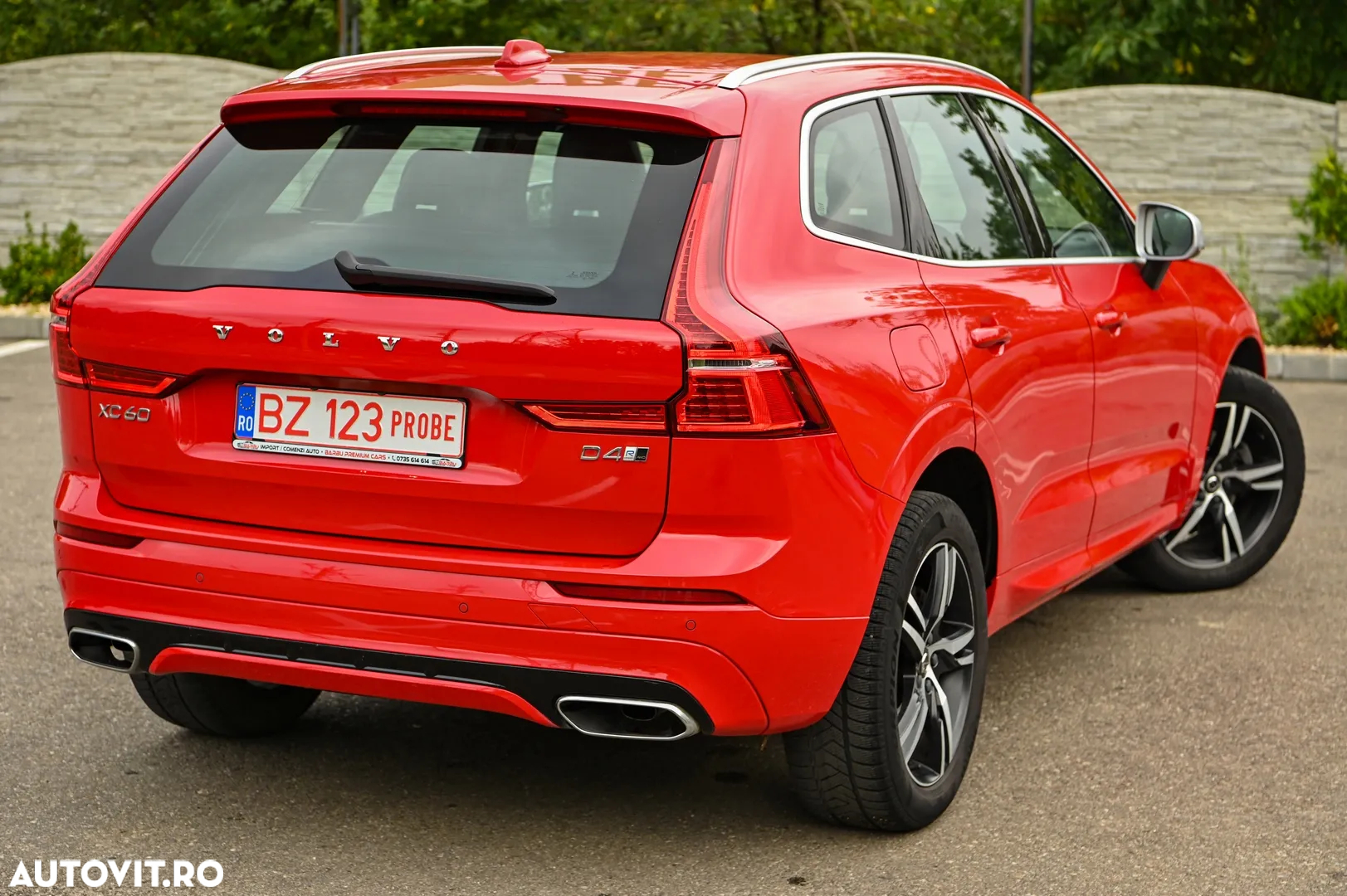 Volvo XC 60 D4 AWD Geartronic RDesign - 27