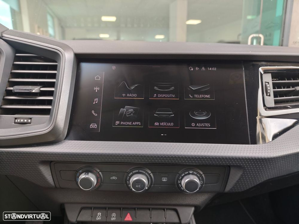 Audi A1 Sportback 25 TFSI Advanced - 11