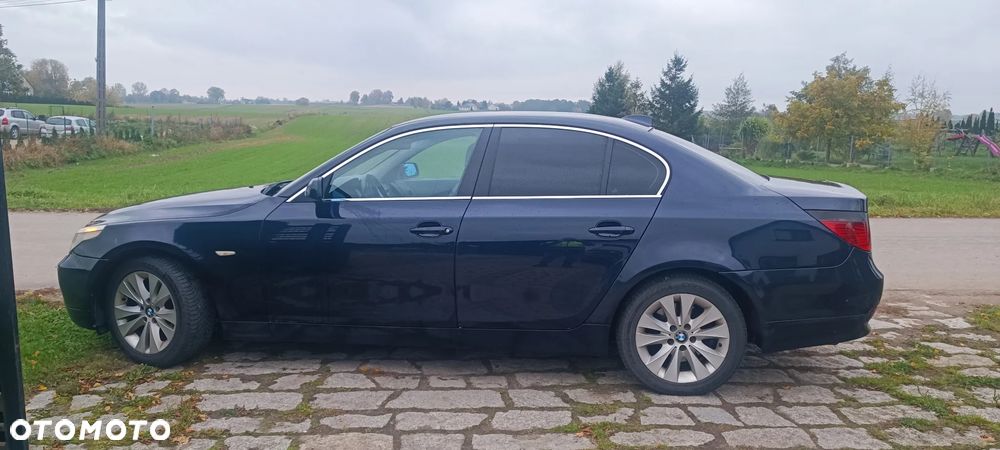 BMW 5 Series 2004 photo 5