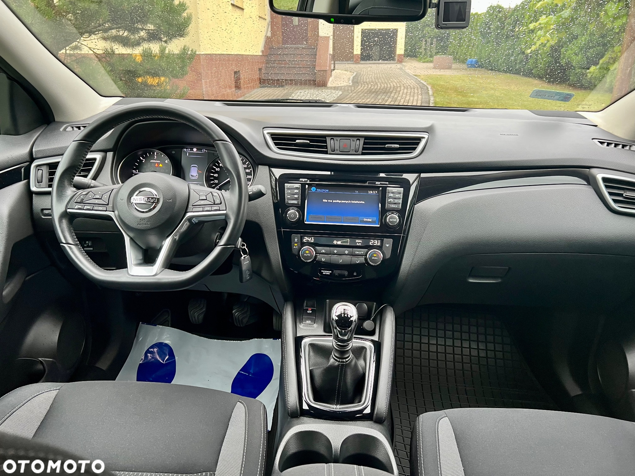Nissan Qashqai - 14