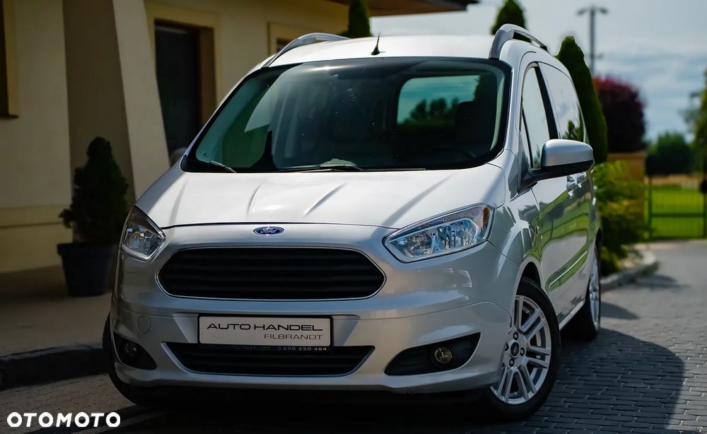 Ford Tourneo Courier 1.5 TDCi S&S Ambiente - 8