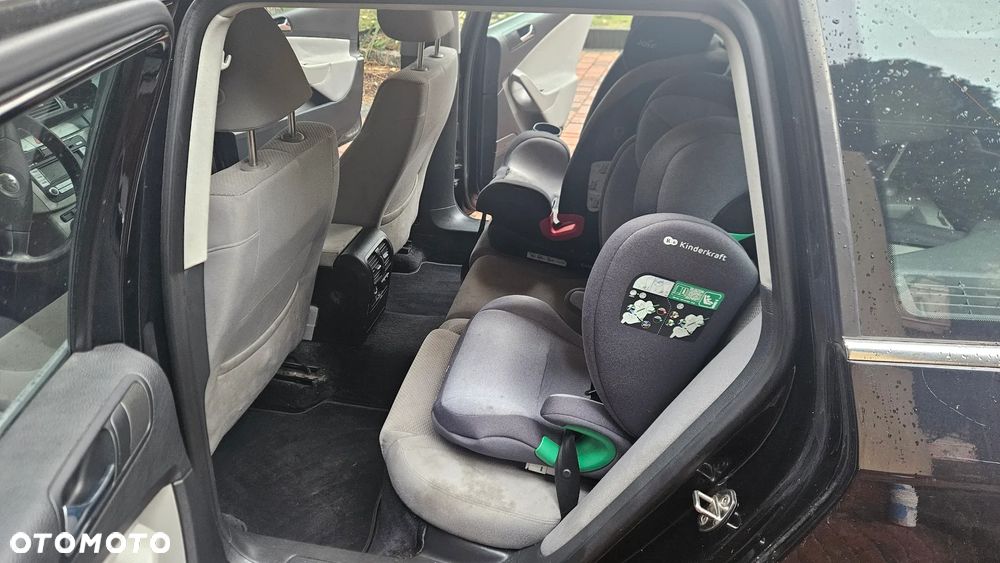 Volkswagen Passat 1.9 TDI Comfortline - 4