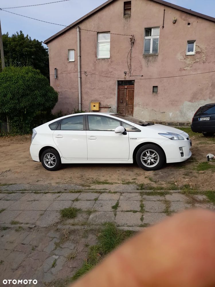 Toyota Prius - 14