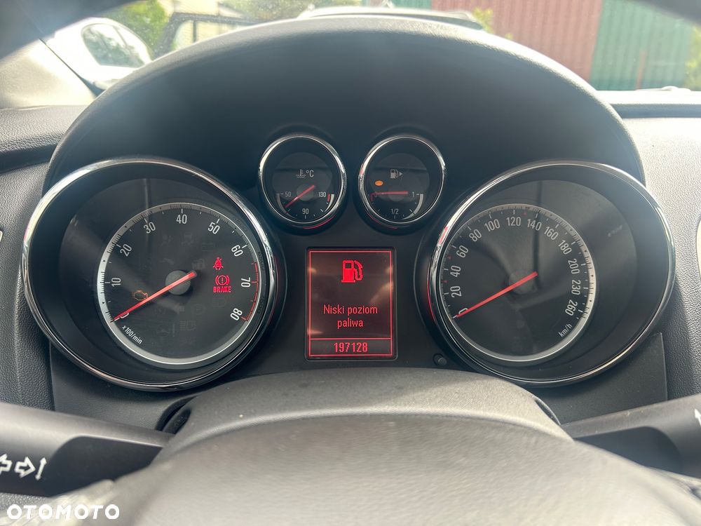 Opel Astra 1.4 ecoFLEX - 13