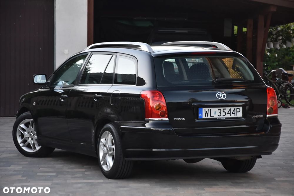 Toyota Avensis 1.8 VVT-i Combi - 5