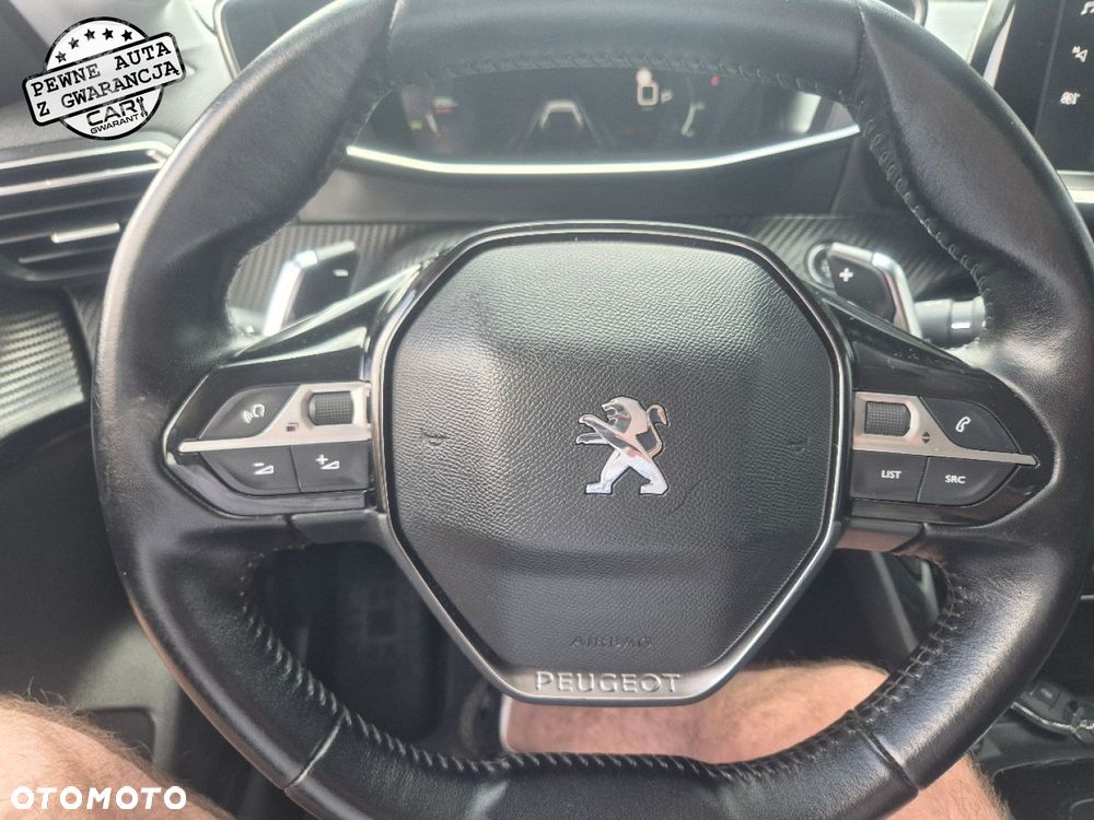 Peugeot 208 - 24