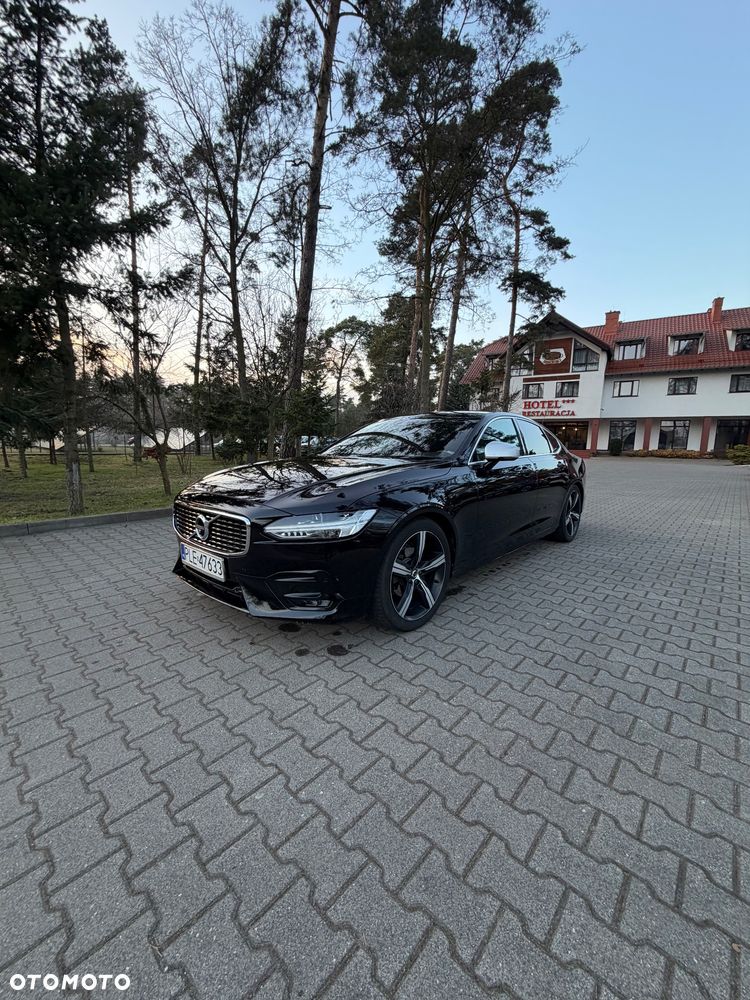 Volvo S90 D3 R-Design - 3