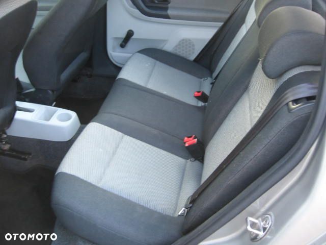 Skoda Fabia 1.2 TSI Comfort - 23