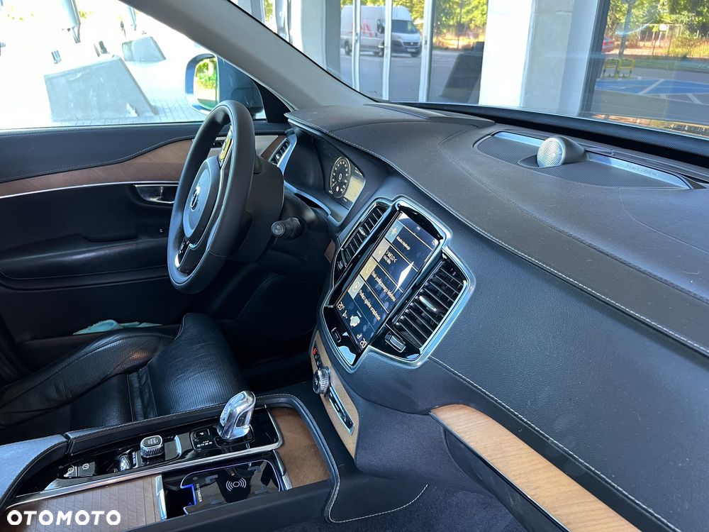 Volvo XC 90 T8 AWD Plug-In Hybrid Inscription Expression 7os - 27
