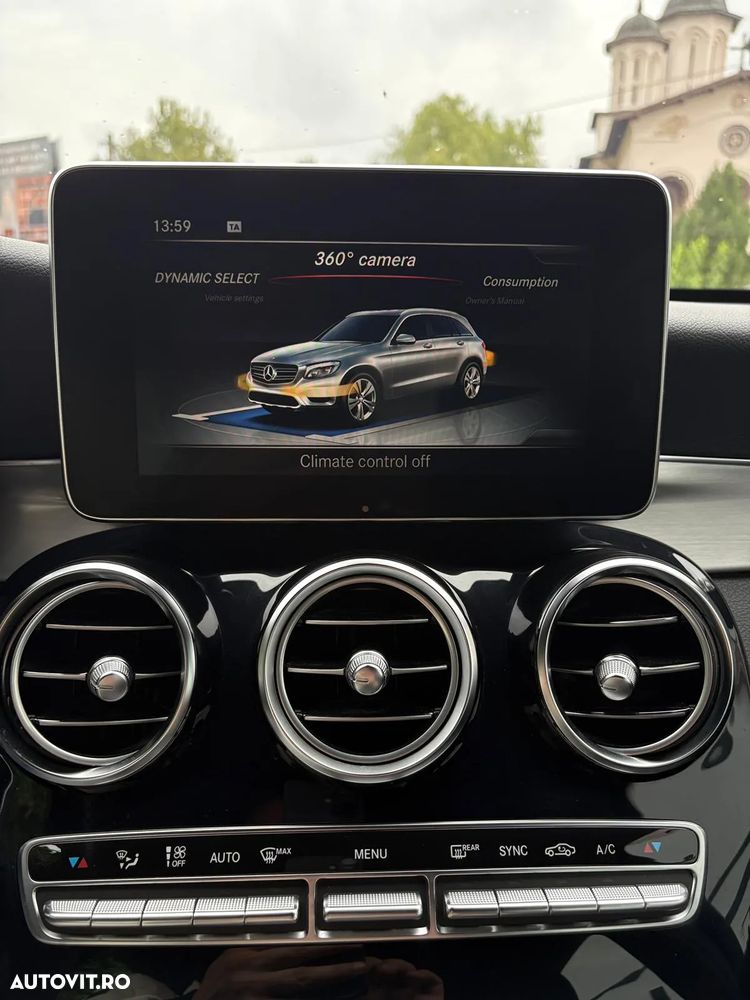 Mercedes-Benz GLC 250 d 4Matic 9G-TRONIC AMG Line - 24