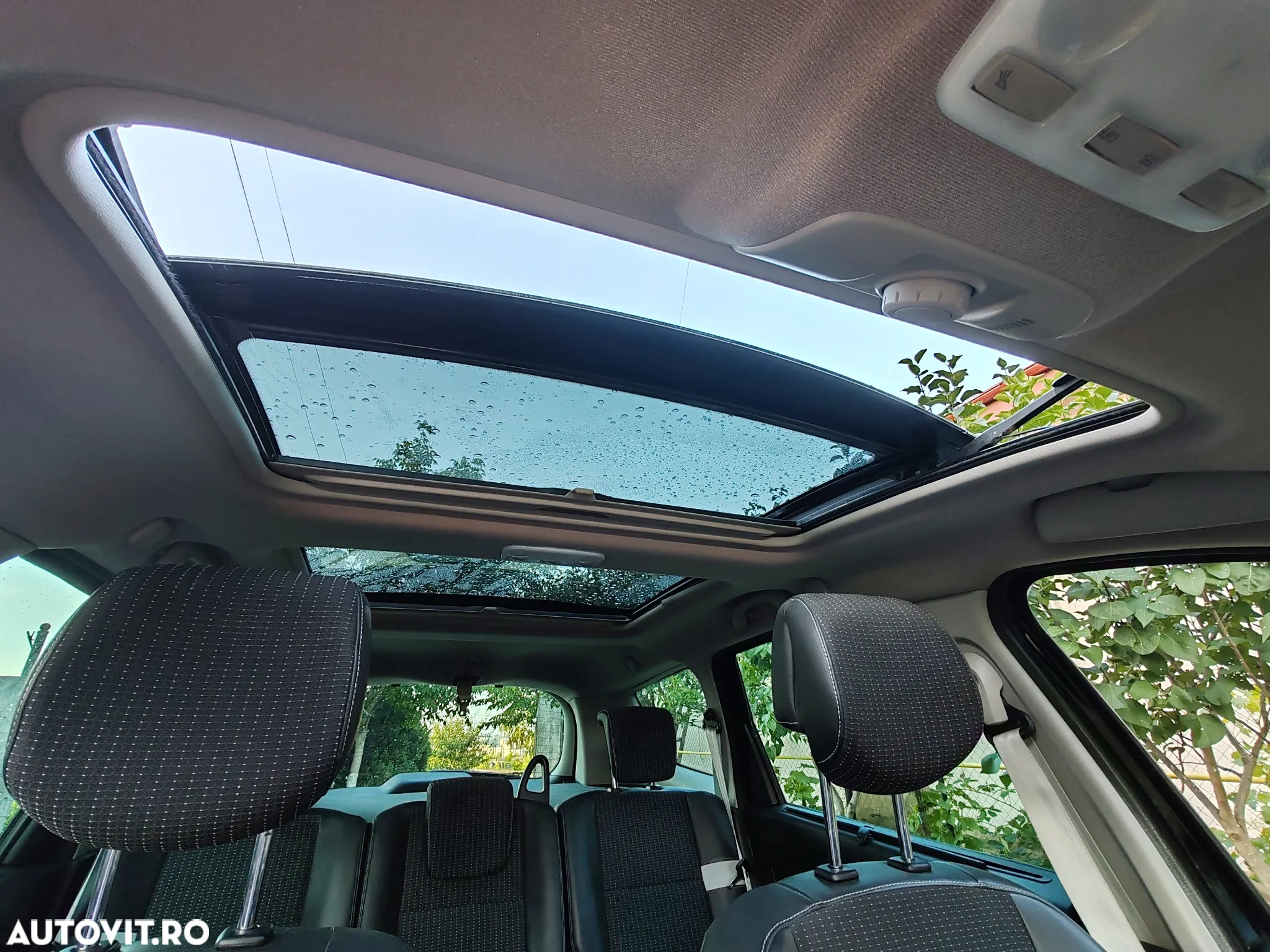 Renault Grand Scenic ENERGY dCi 110 EDC BOSE EDITION - 26
