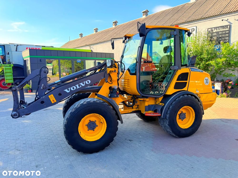 Volvo L25H - 8
