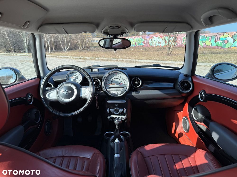 MINI Cooper Standard - 8