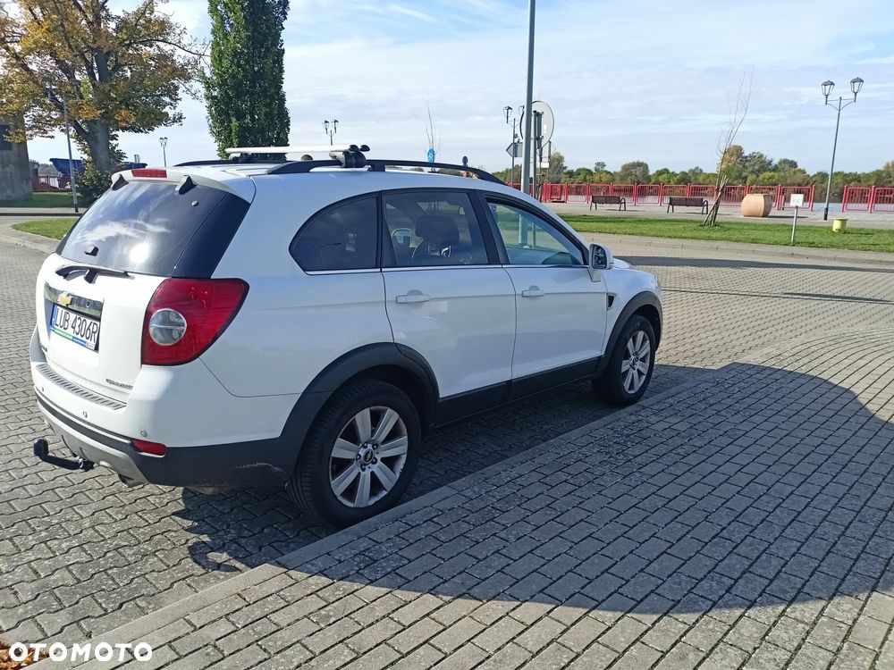Chevrolet Captiva 3.2 LT high - 2