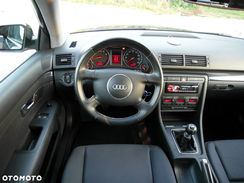 Audi A4 Avant - 23