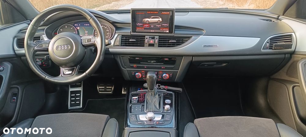 Audi A6 Avant 2.0 TDI quattro S tronic - 15