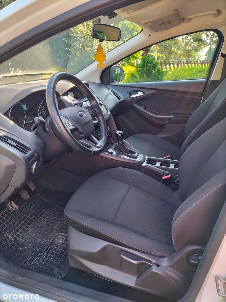 Ford Focus - 9