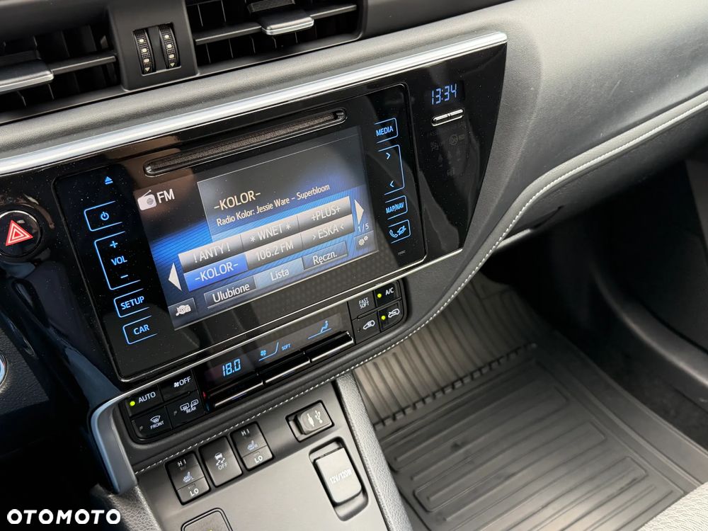 Toyota Auris 1.8 VVT-i Automatik Edition-S - 10