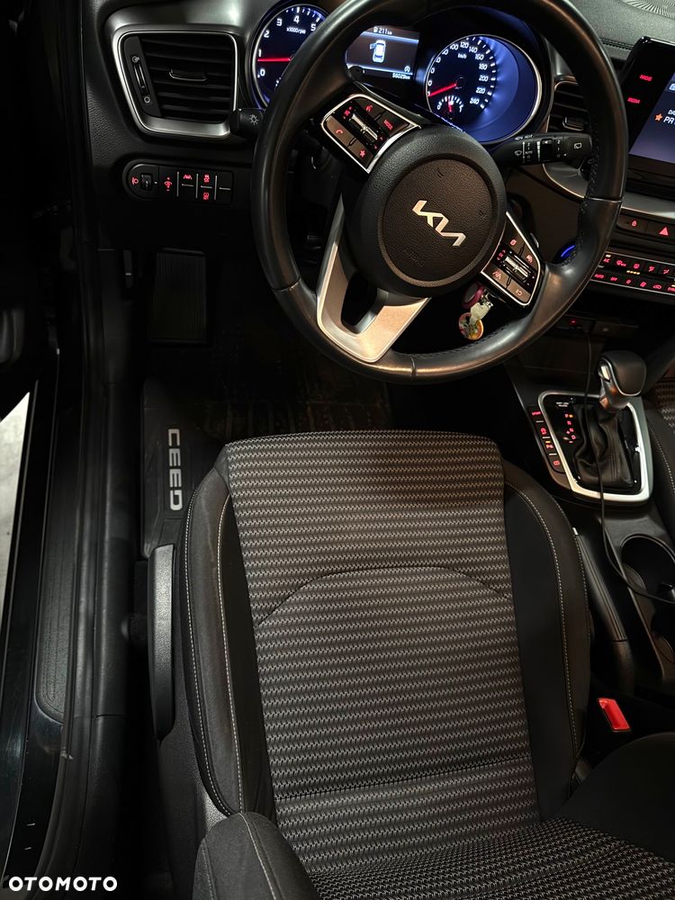 Kia Ceed 1.5 T-GDI M DCT - 2