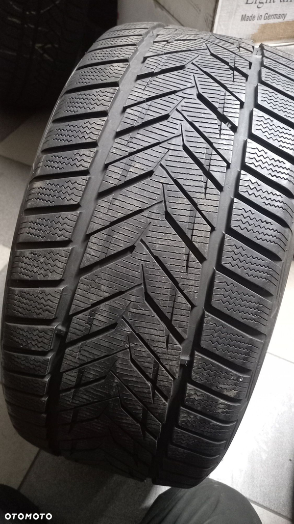 Opona Zimowa Vredestein Wintrac Xtreme S 255/40/17 98V 1 sztuka