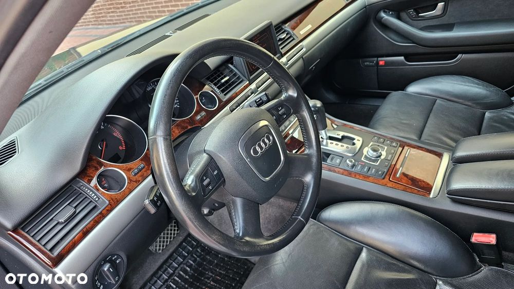 Audi A8 4.2 TDI Quattro - 41