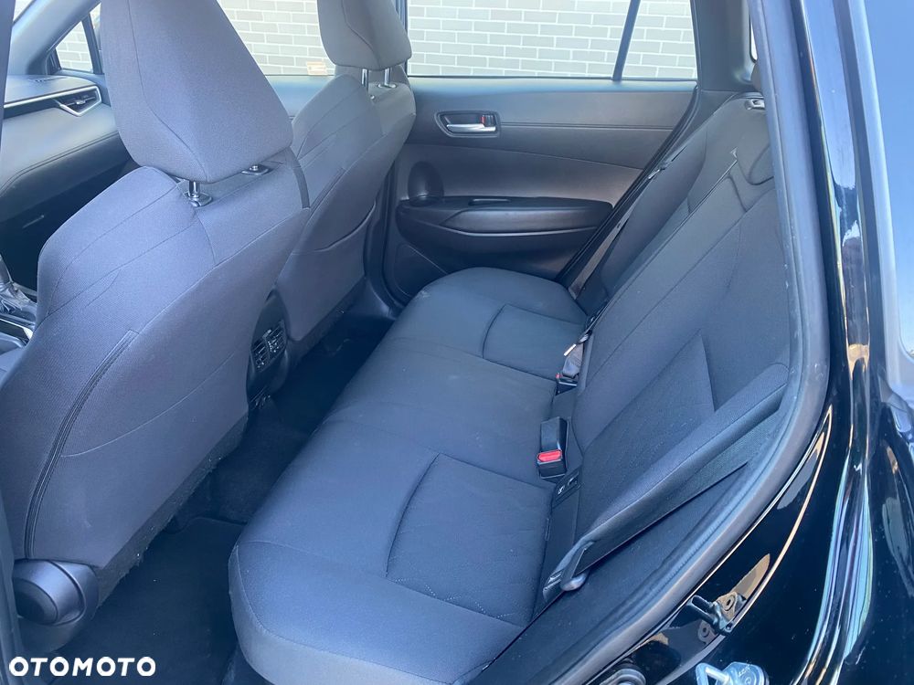 Toyota Corolla Cross 2.0 Hybrid Comfort - 13