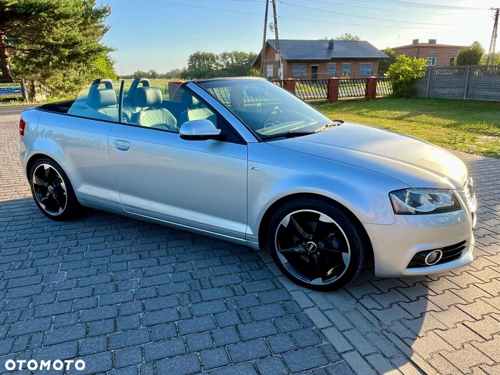 Audi A3 Cabrio 2.0 TDI DPF S tronic S Line Sportpaket - 6