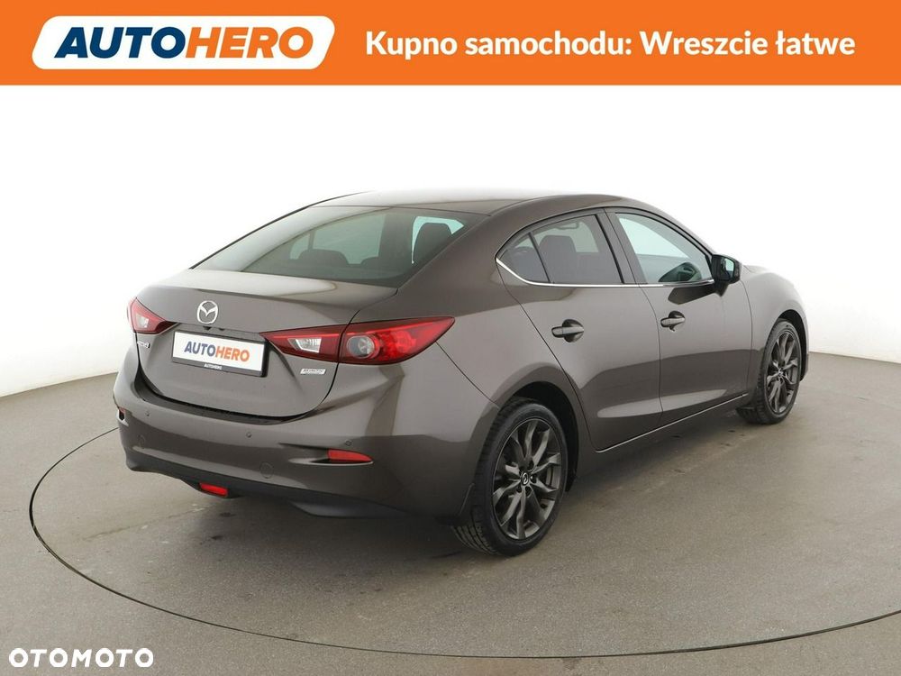 Mazda 3 - 8