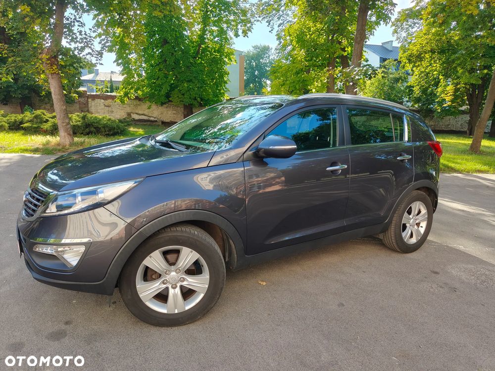 Kia Sportage 2.0 L 2WD - 6