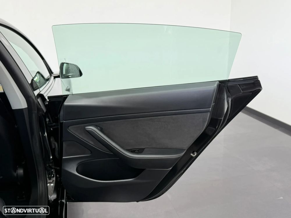 Tesla Model 3 Standard Range Plus RWD - 41