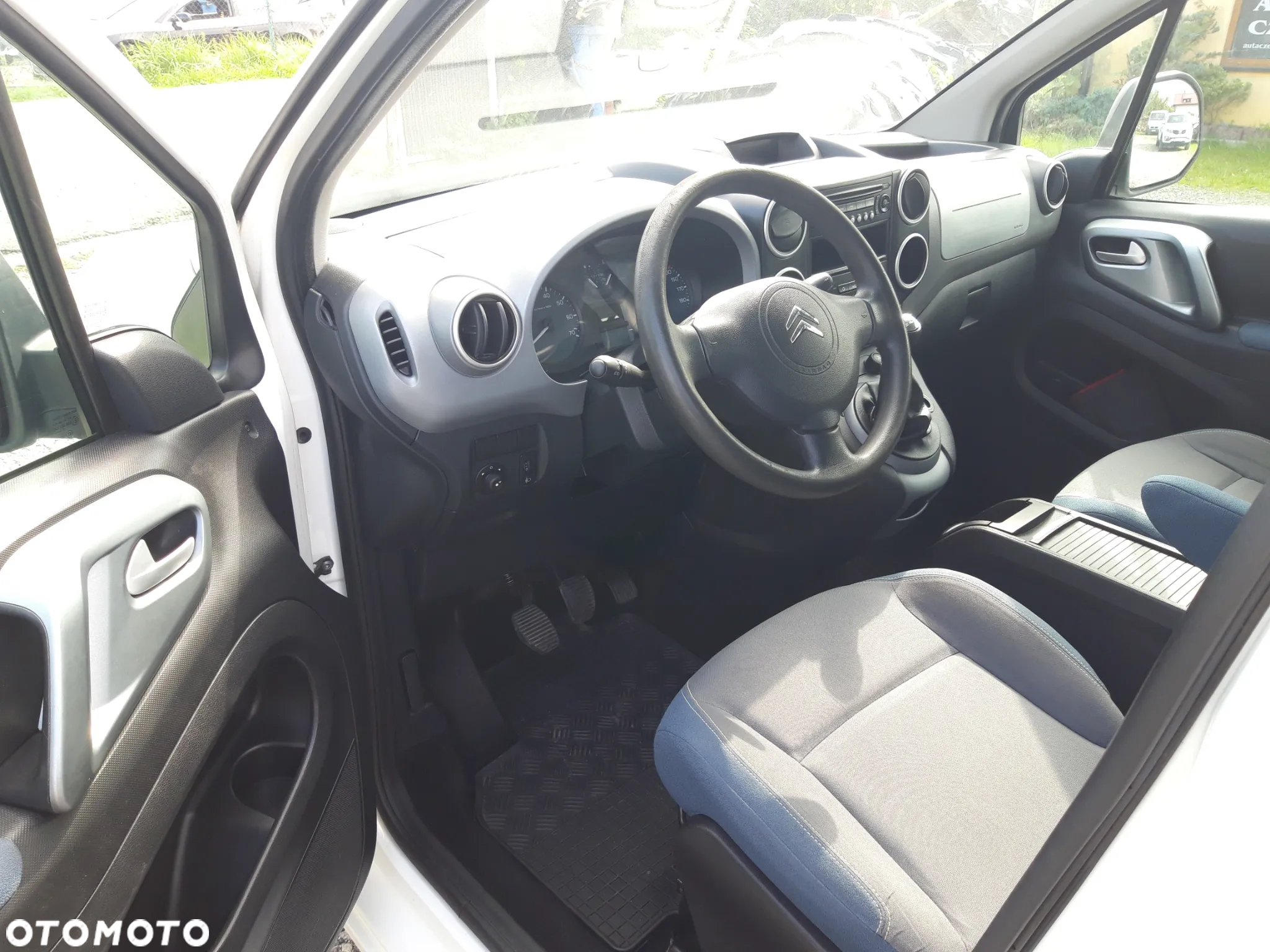Citroën Berlingo II 1.6 HDi Multispace - 20