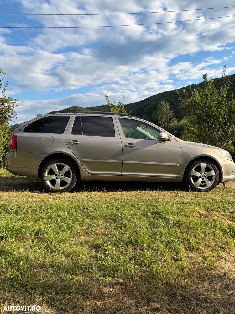 SKODA Octavia 2011 — imagine 3