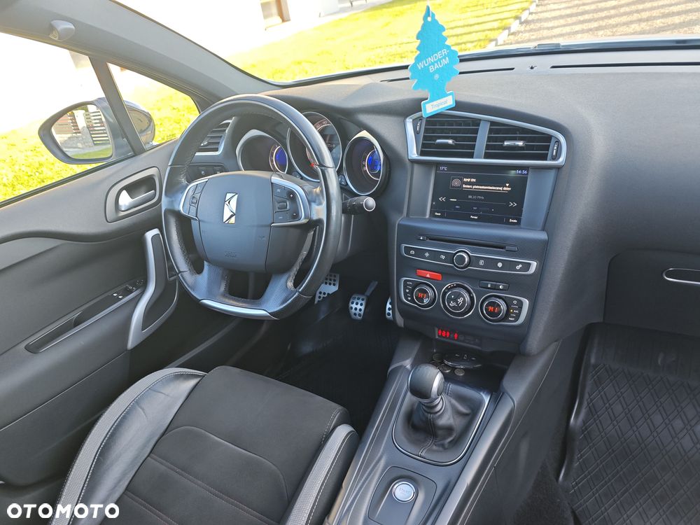 Citroën DS4 Crossback PureTech 130 S&S - 10