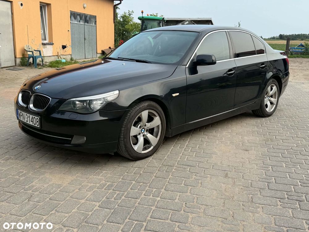 BMW Seria 5 525d Edition Exclusive - 1