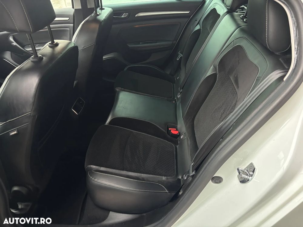 Renault Megane ENERGY dCi 110 EDC INTENS - 31